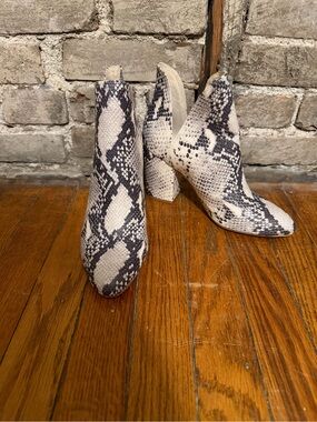 Steve Madden Snake-Print Block Heel Ankle Boots in White and Black